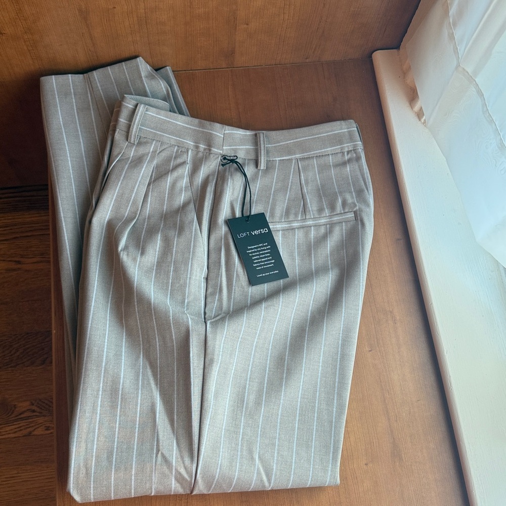 NWT LOFT Women’s Versa Taper Pant Trouser Sz 2